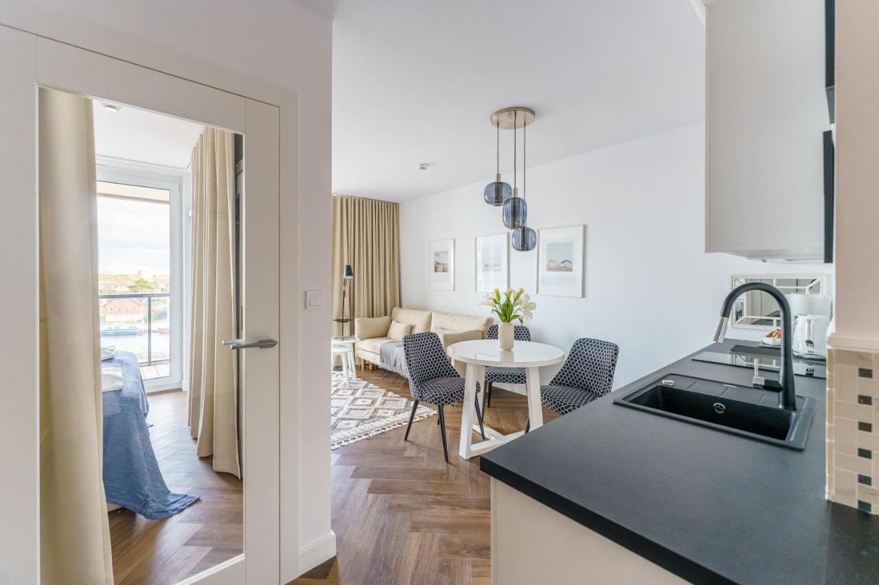 Apartamenty Lighthouse Mrzeżyno Exteriör bild