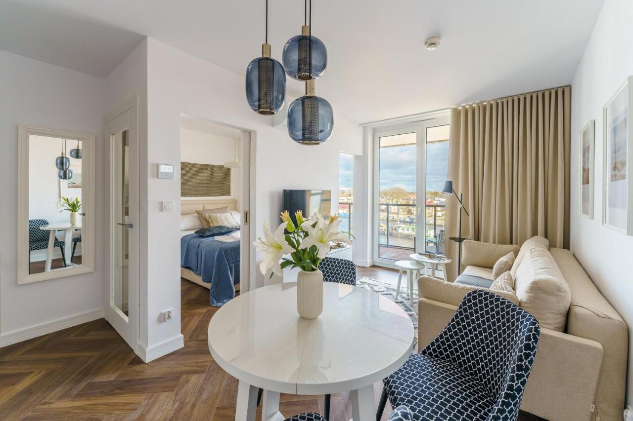 Apartamenty Lighthouse Mrzeżyno Exteriör bild